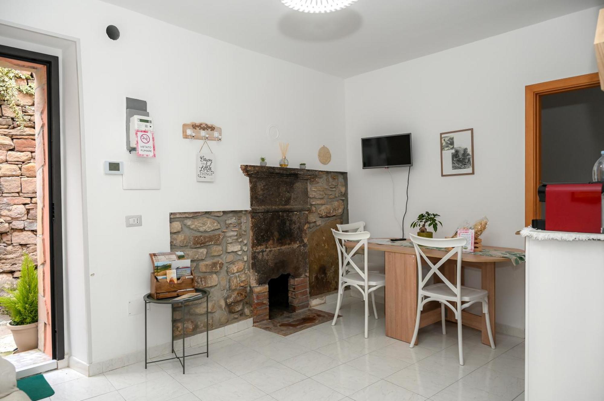 Karlin'S House Anzi - Albergo Diffuso Zewnętrze zdjęcie